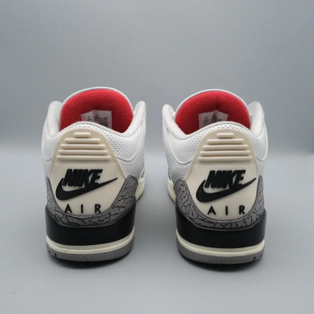 Jordan 3 Retro Mens White Cement Reimagined 9.5 DN3707-100